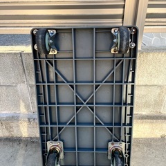 折りたたみ台車の画像