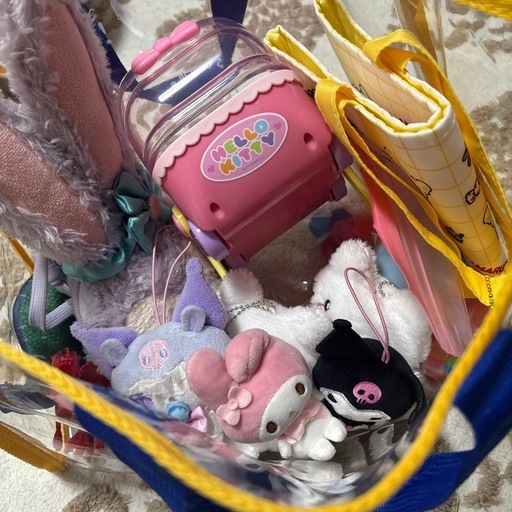 玩具セット恐竜サンリオディズニー (プロフお読みください) 大野城の