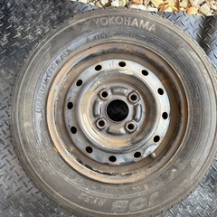 軽貨物用　軽トラ　軽バンなどに　転がしタイヤ4本の画像