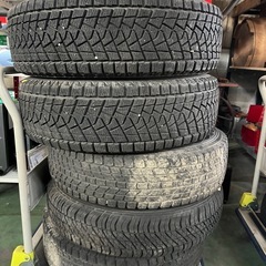 【ホリダソウコ】ジムニー　スタッドレスタイヤ　4本価格　複数あります。の画像