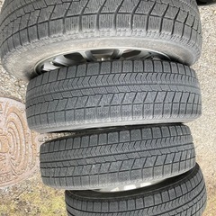 ブリヂストンホイールとブリザック155/65-14の画像