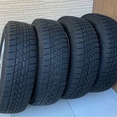 中古　スタッドレスタイヤ　4本の画像
