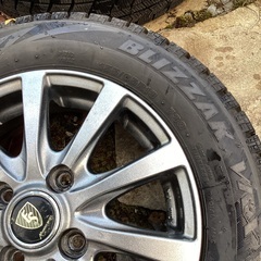 軽自動車用　ブリザック155/65R13 スタットレス4本アルミ付き❗️の画像