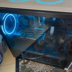 断捨離中　　ゲーミングPCの画像
