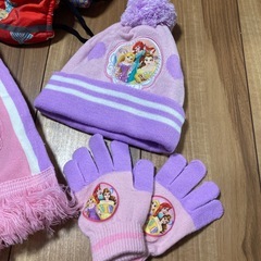 新品　ディズニープリンセス　マフラー　帽子　手袋　シューズカバー　セットの画像