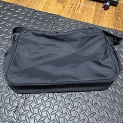 ナイキ　ショルダーバックの画像