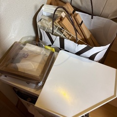 フレーム　コーナーシェルフ　色々の画像