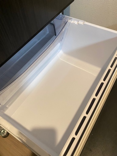 AQUA 冷凍冷蔵庫 AQR-SV27P　