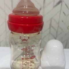 コンビ　哺乳瓶の画像