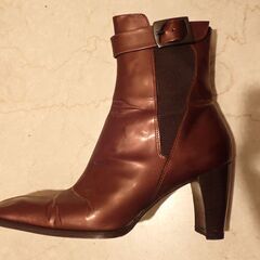 レディース　ショートブーツ　イタリア製　茶系　23.5㎝　の画像