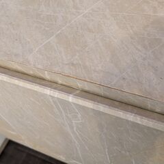 LOWYA TV台の画像