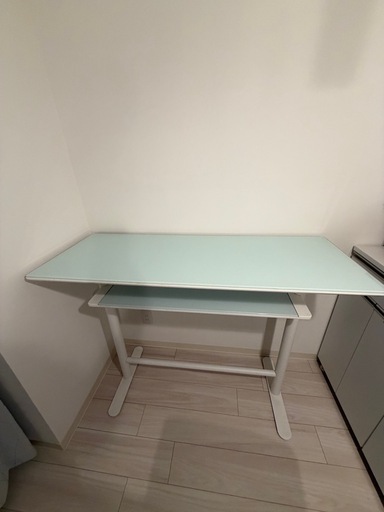 カウンターテーブル 椅子2脚セット (たーくん) 上野幌のテーブル