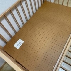 ベビーベッドの画像