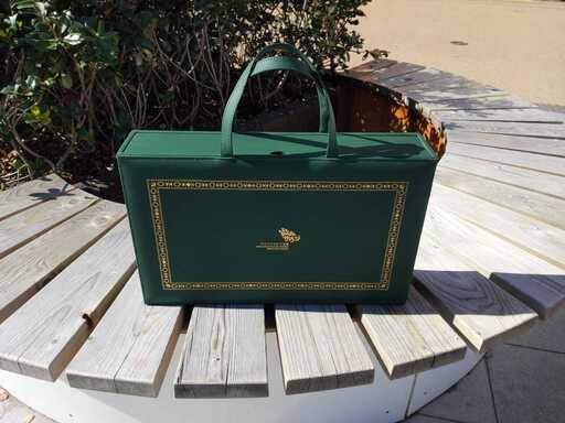 万博 サウジアラビア館 ギフトケース