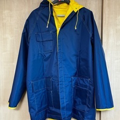 リバーシブル　レインコートの画像