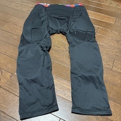 プロテクトパンツの画像