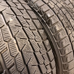 225/60/17 スタッドレスタイヤホイールセットの画像