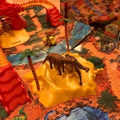 恐竜おもちゃ　恐竜アドベンチャーパークの画像