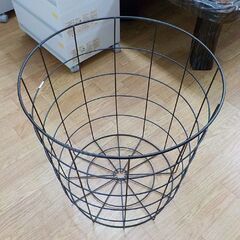 木製天板 ワイヤーテーブル 直径39×高41㎝ ブラウン×ブラック サイドテーブル ナイトテーブル ベッドテーブル　西岡店の画像