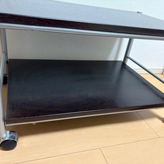 黒色テレビ台の画像