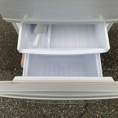 高年式 2ドア冷蔵庫 シャープ 167L SJ-D17E-S 2019年の画像