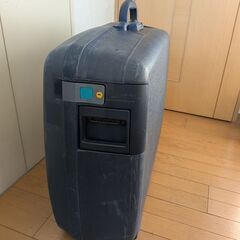 スーツケースの画像