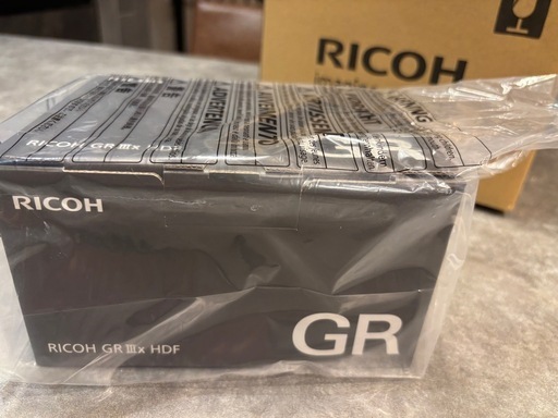 【新品未使用、保証期間内】RICOH　GRⅢx  HDF