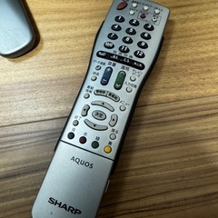 シャープ　37型テレビ（世界の亀山モデル）の画像