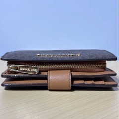 マイケルコース 折りたたみ財布の画像