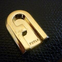 ☆FURLA 名刺入れ カードケース レディース 縦7.5cm 横11cm マチ2cm フルラ ブラック 女性向け 黒 5ポケット PDA3ACO ARE000 札幌市 豊平区 平岸店の画像