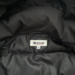 160　FIRST DOWN ファーストダウン  ダウンジャケット　ジャンパー　防寒　ブラックの画像