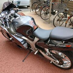 スズキ　隼　GSX1300Rの画像
