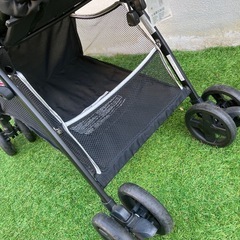 JOY ベビーカーの画像