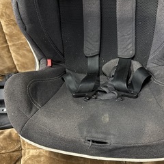 訳あり価額です！！AILEBEBE チャイルドシートの画像