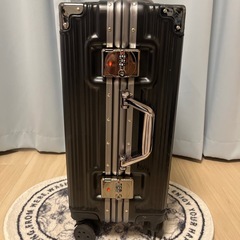 キャリーケース
の画像