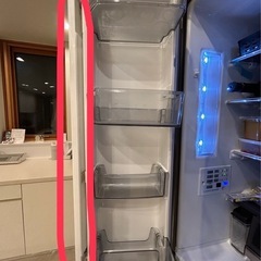 Panasonic 冷蔵庫　605リットルの画像