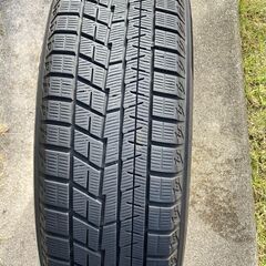 16インチスタッドレスタイヤ４本セット（アルミホイール、ナット付き）の画像