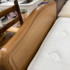 シモンズ　ゴールデンバリュープレミアムシングルベッド　の画像