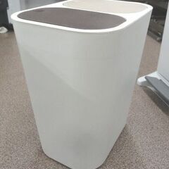ルクレール 分別くず入れ ゴミ箱 ホワイト 高さ33.5㎝ 幅29㎝ ふた付き ごみ箱 西岡店の画像