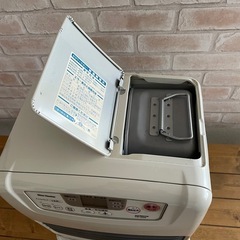 【商談中】09年製ダイニチブルーヒーター☆タンク付の画像