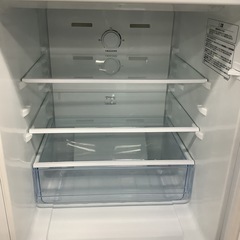 Hisense   ハイセンス　冷蔵庫　HR-D13E2W   2023年製  　135Lの画像