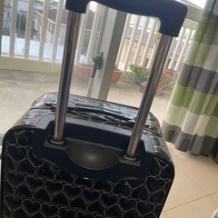 キャリーケースの画像