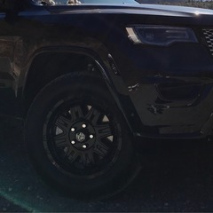 18インチアルミ　スタッドレス付き　ラングラー&グランドチェロキーの画像