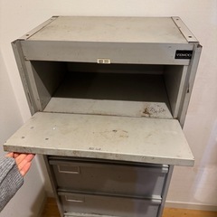 アンティーク 鉄 棚の画像