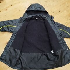 【取引中】umbro　アンブロ　150　ベンチコートの画像