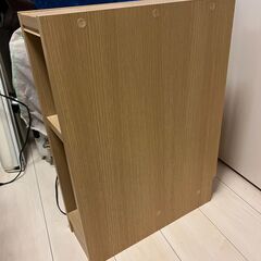 可動式の棚の画像