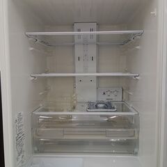 リユースのサカイ栃木店★ジモティ割あり★ MITUBISHI 冷蔵庫 MR-C33H 330L 23年製 動作確認／クリーニング済み TC11702の画像