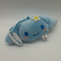 ガチャガチャ　サンリオ　シナモロールの画像