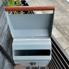 郵便ポストの画像