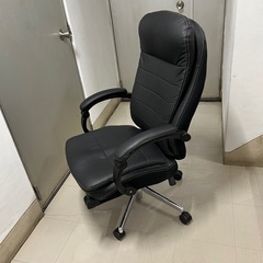 オフィスチェア
の画像